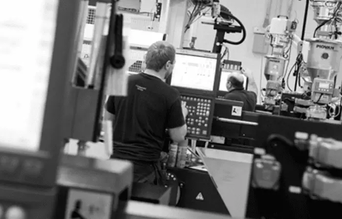 Armstrong Medical employee working in the new extension Armstrong Medical employee working in the new extension